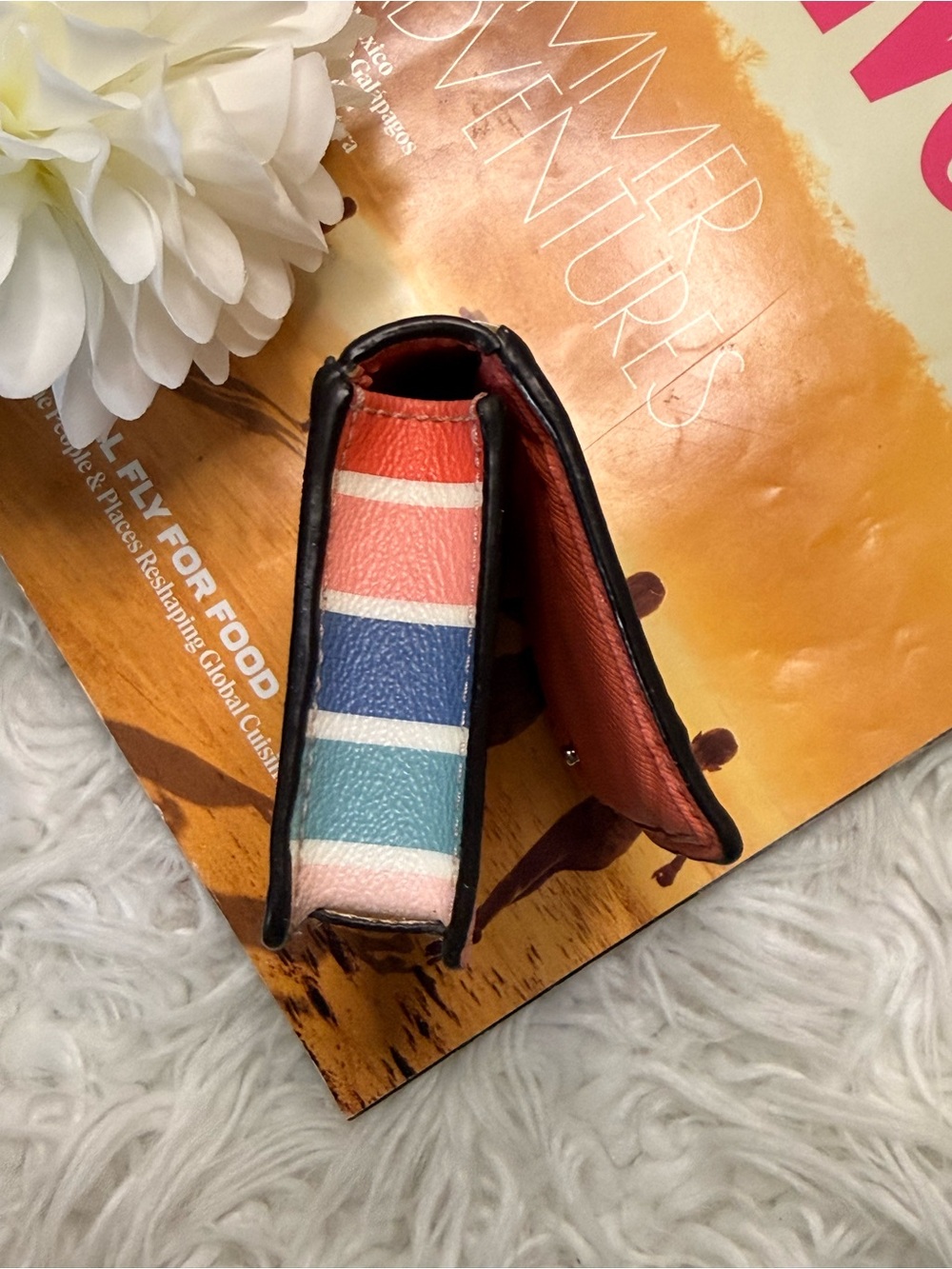 Vintage Short wallet-Coach Striped Compact Wallet - Pink, Coral, Blue & Olive - Picture 3 of 6